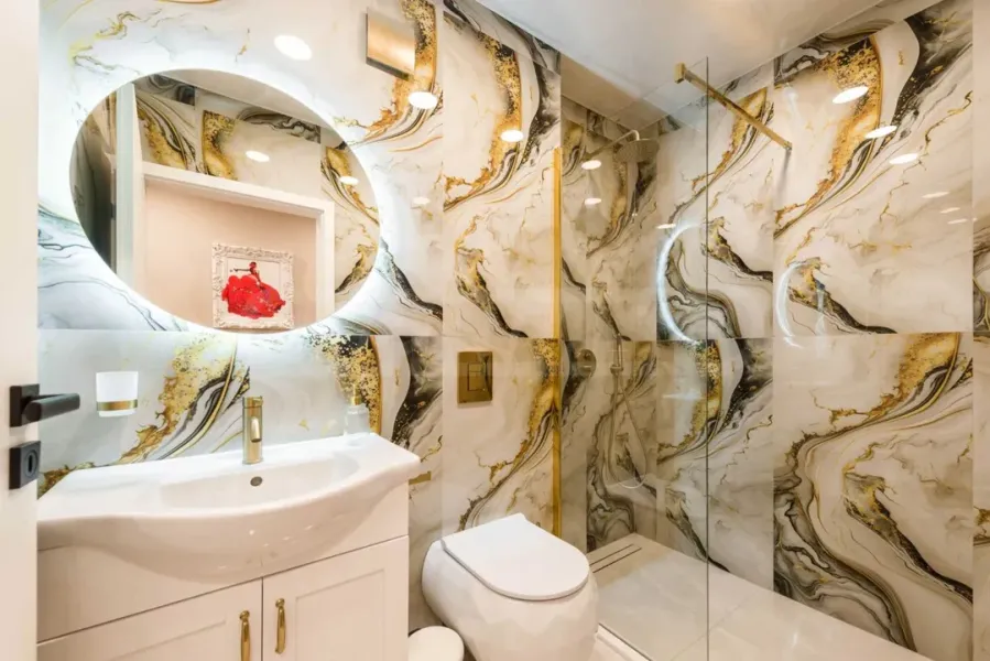 Luxury 3BR Apartment with Garage - Varna Center - Image 4
