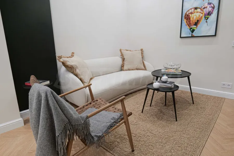 Stylish 2-Bedroom Apartment in Sofia City Center - Image 2