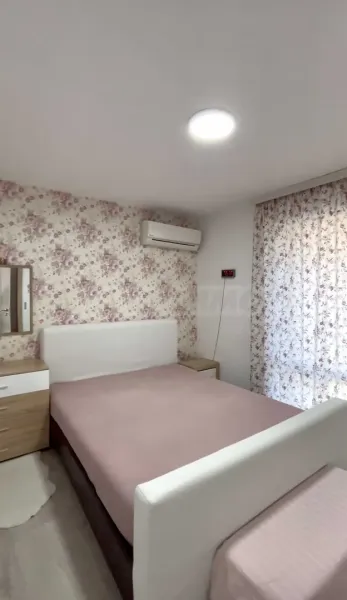 Spacious 2-Bedroom Apartment in New Plovdiv Building - Image 1