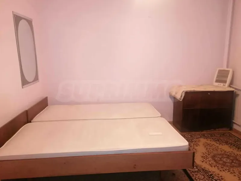 Fully Furnished 1-Bedroom Apartment in Plovdiv, Bulgaria - Image 2