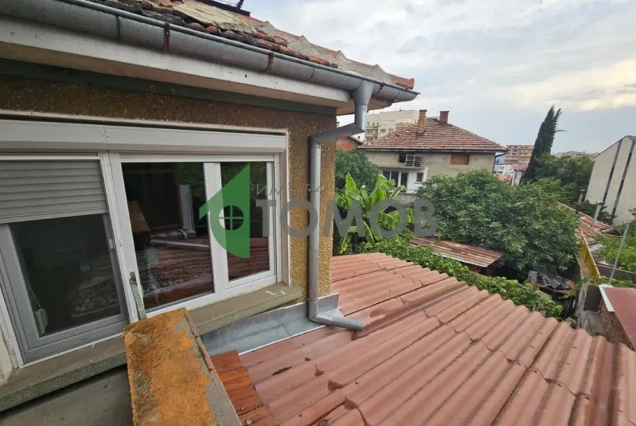 Spacious Fully Furnished House in Makledonki, Stara Zagora - Image 3