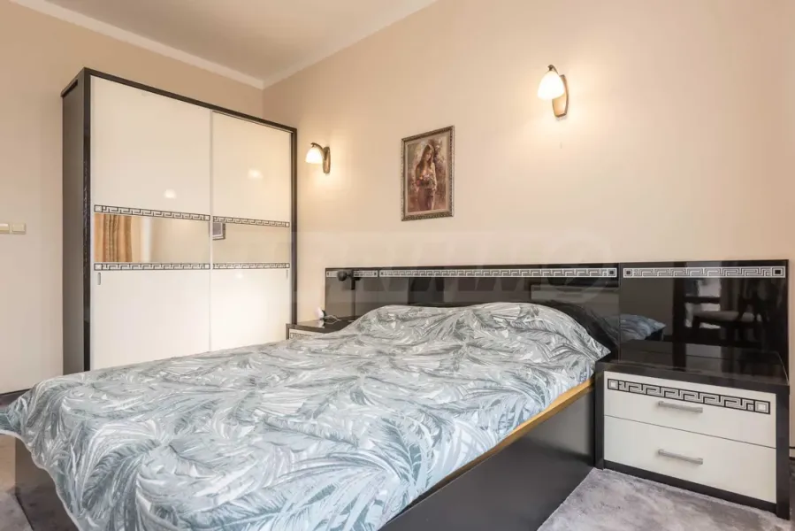 Stylish Varna Apartment with Sea Views - New! - Image 5