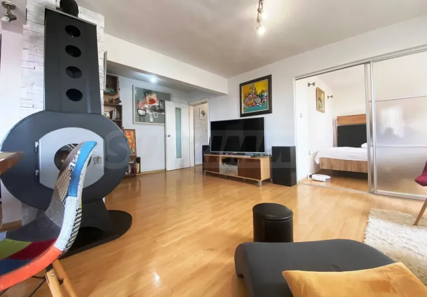 Spacious, Fully Furnished Apartment in Plovdiv, Bulgaria - Image 5