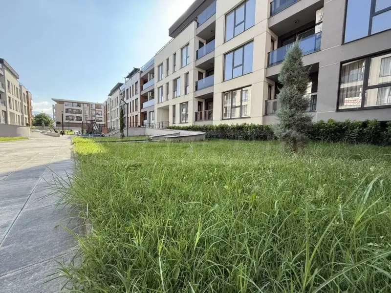 Panoramic Plovdiv Apartment with Mountain Views - Image 1