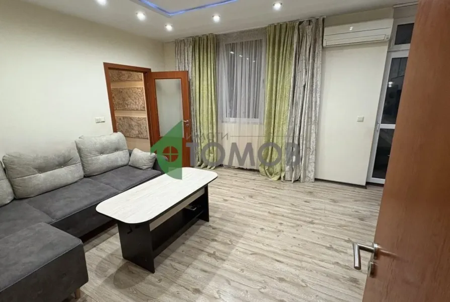 Spacious 3-Bedroom Apartment in Stara Zagora, Bulgaria - Image 5