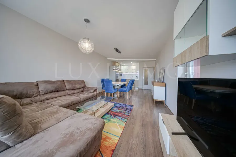 Spacious, Fully Furnished 2-Bedroom Apartment in Manastirski Livadi - Image 1