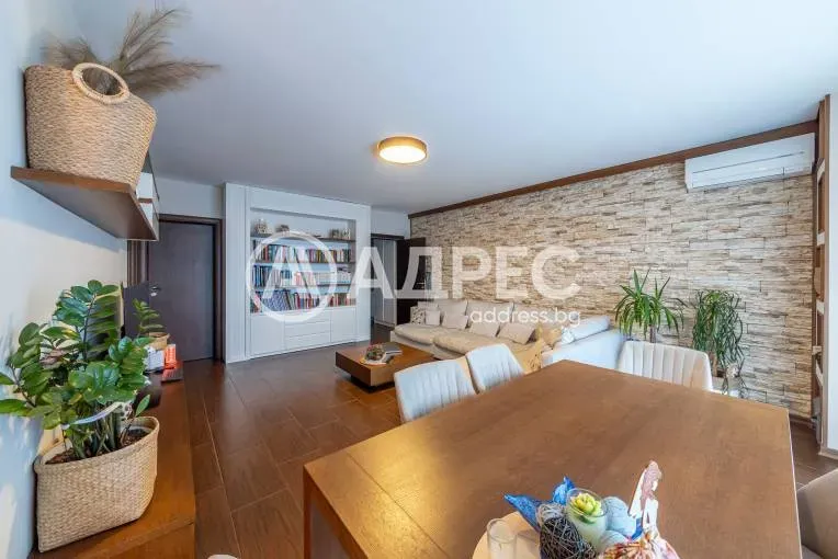 Spacious, Fully Furnished Panorama Apartment in Varna’s Brzyaq District for Sale - Image 1