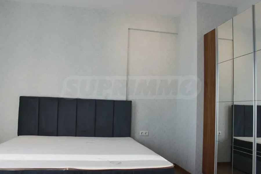 Spacious 2-Bedroom Apartment in New Plovdiv Complex - Image 3