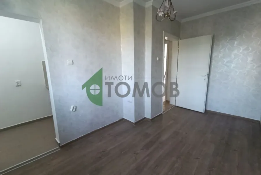Stylish One-Bedroom Apartment in the Heart of Stara Zagora, Bulgaria - Image 2