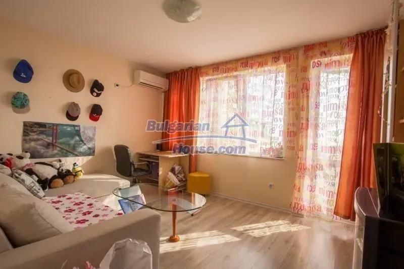 Luxury Bulgarian Sea View Home with Private Pool & Gardens - Image 4