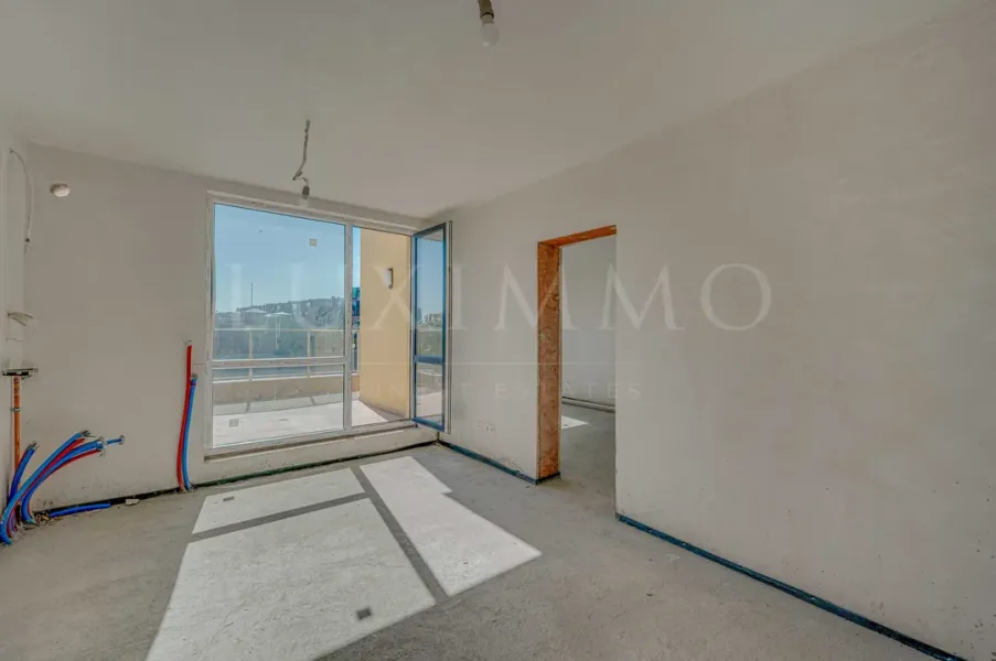 Spacious Apartment with Vitosha Mountain Views - Image 4