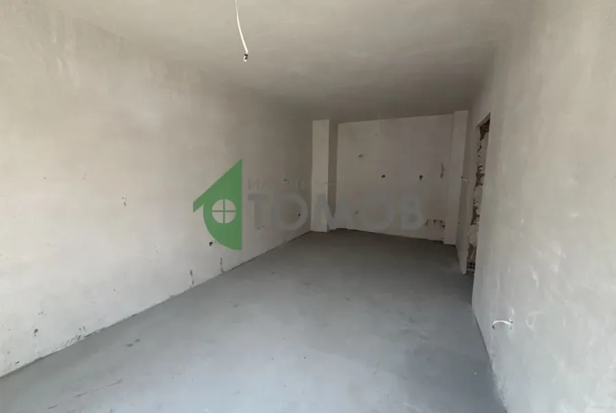 Stylish 2-Bedroom Apartment in Sunny Arazmoto, Stara Zagora - Image 4