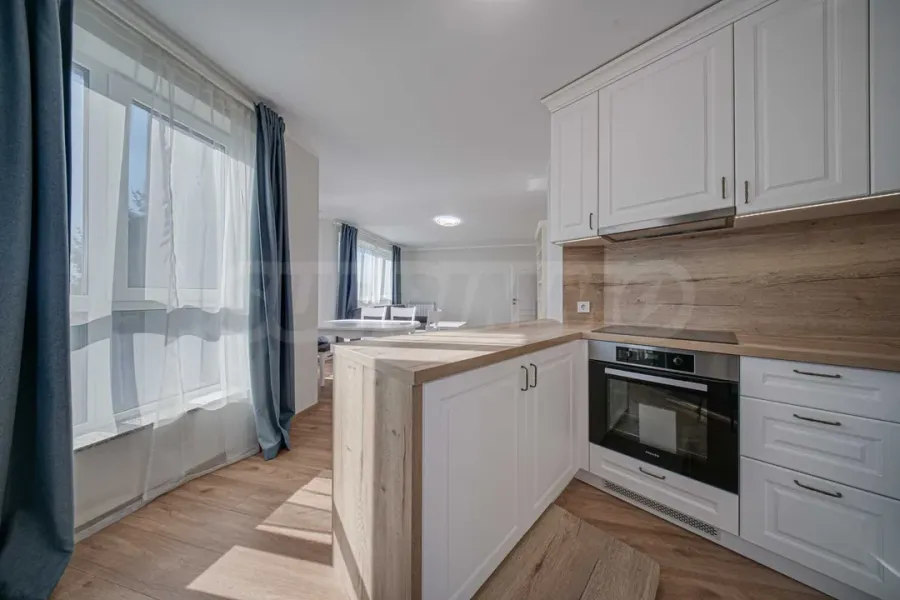 Spacious Fully Furnished Apartment with Terrace in Sofia - Image 2