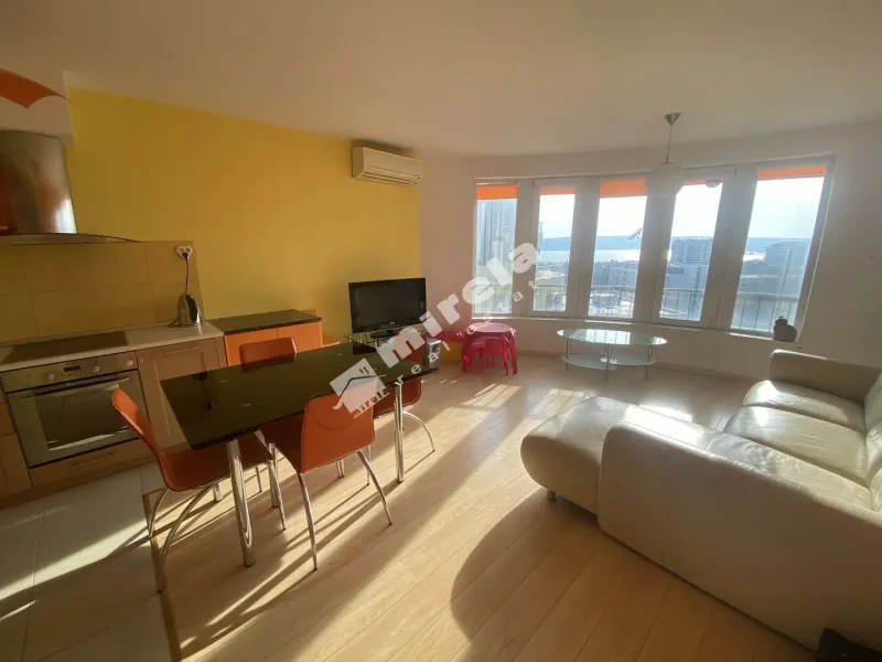 Spacious, Fully Furnished 3-Bedroom Apartment with Sea Views in Varna - Image 4