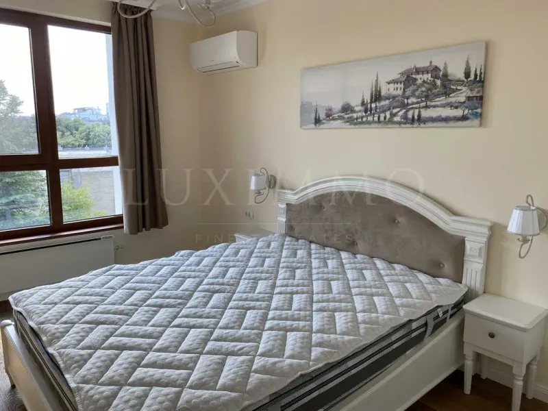 Spacious, Fully Furnished 2-Bed Apartment in Varna's Heart - Image 2