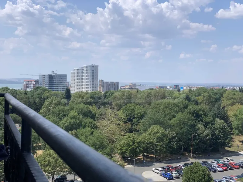 Spacious Sea View Apartment in Burgas - Fully Furnished - Image 1