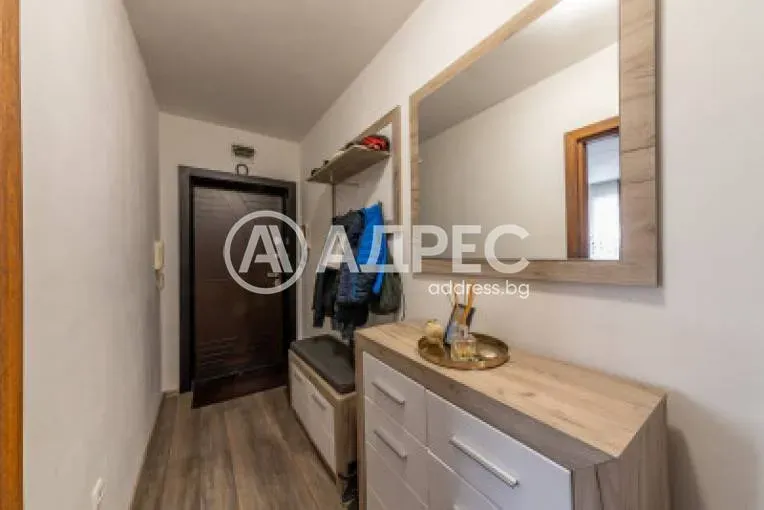 Spacious Fully Furnished Apartment Near Opera, Varna for Sale - Image 5