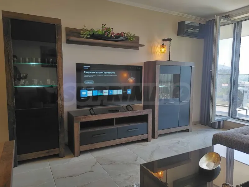 Spacious, Fully Furnished Apartment with Mountain Views in Sofia - Image 1