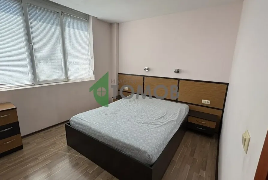 Spacious 3-Bedroom Apartment in Stara Zagora, Bulgaria - Image 4