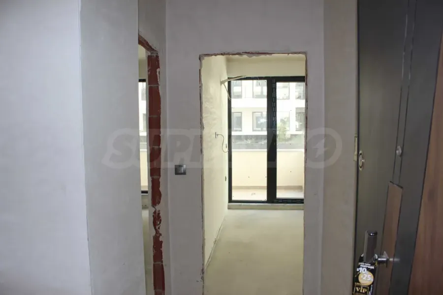 Spacious 1-Bedroom Apartment in Plovdiv City Center - Image 3