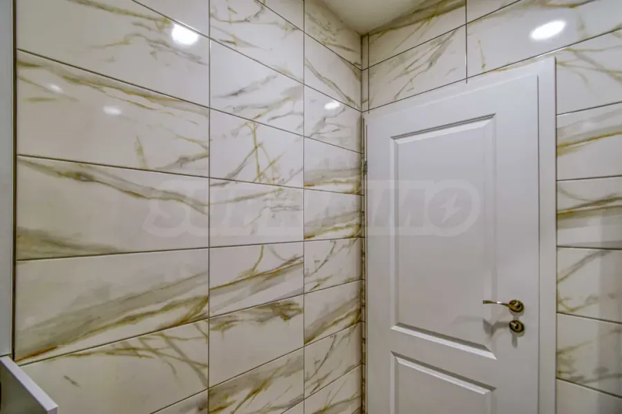 Stylish Fully Furnished Apartment in Sofia Center - Near University - Image 5