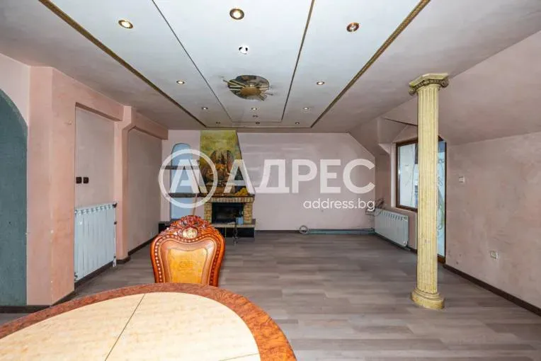 Spacious Three-Bedroom Plovdiv Apartment with Six Terraces – Perfect Family Home. - Image 3