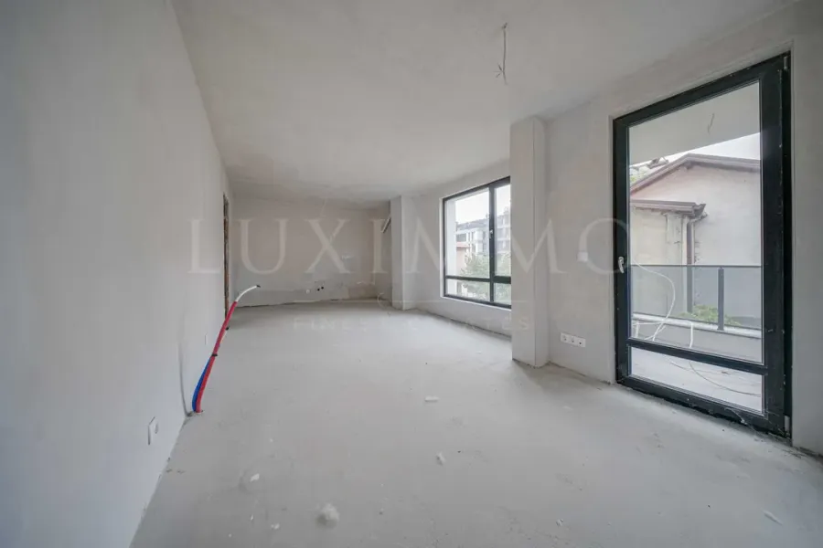 Spacious 2-Bedroom Apartment in Krastova Vada, Sofia - Image 3