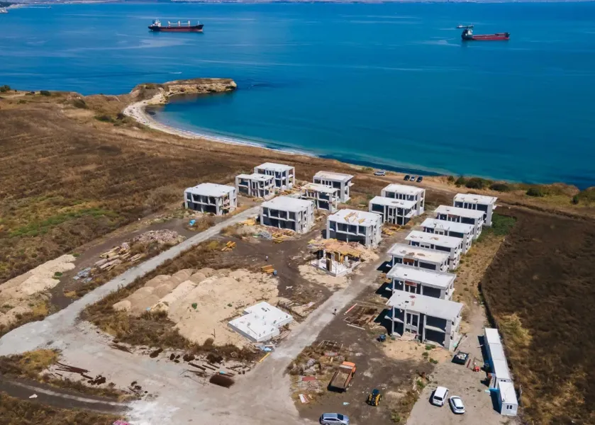 Modern Seafront House - Burgas, Bulgaria - Image 2