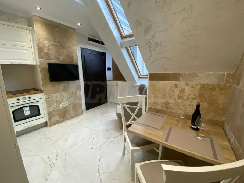 Stylish Fully Furnished Apartment in Central Varna - 60m² - Image 1