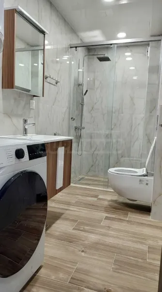 Fully Furnished 3BR Apartment in Plovdiv Center - Image 2