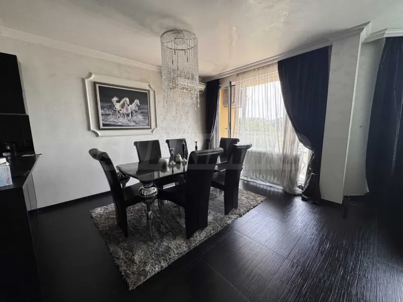 Spacious 3-Bedroom Apartment - Mariitsa Blvd, Plovdiv - Image 3