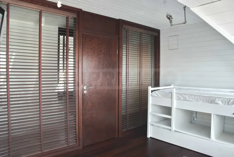 Spacious Fully Furnished Penthouse Apartment with Stunning Views in Sofia - Image 1