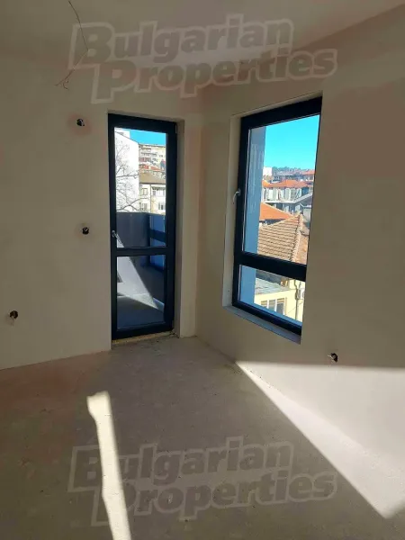 Spacious Two-Bedroom Apartment Near Artillery Park, Stara Zagora. - Image 4