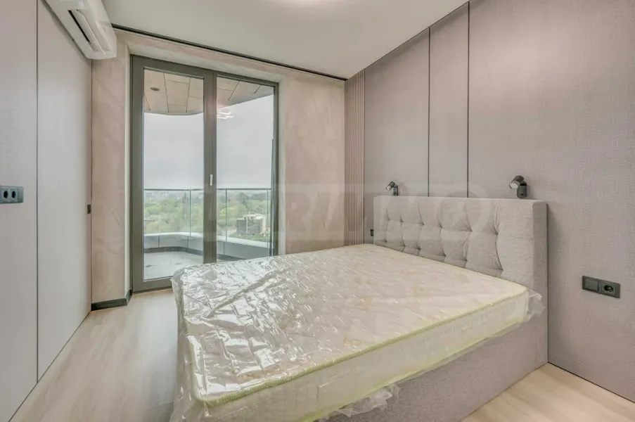 Spacious, Fully Furnished Apartment with Stunning Sofia Views - Image 1