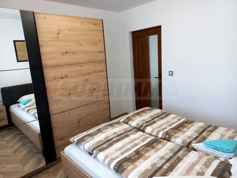 Spacious, Fully Furnished Apartment in Sunny Varna Neighborhood - Image 2