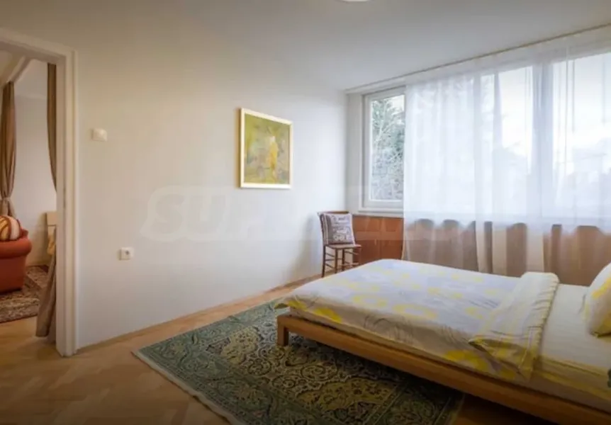 South Park View, 2 Bed Apartment - Sofia - Image 4