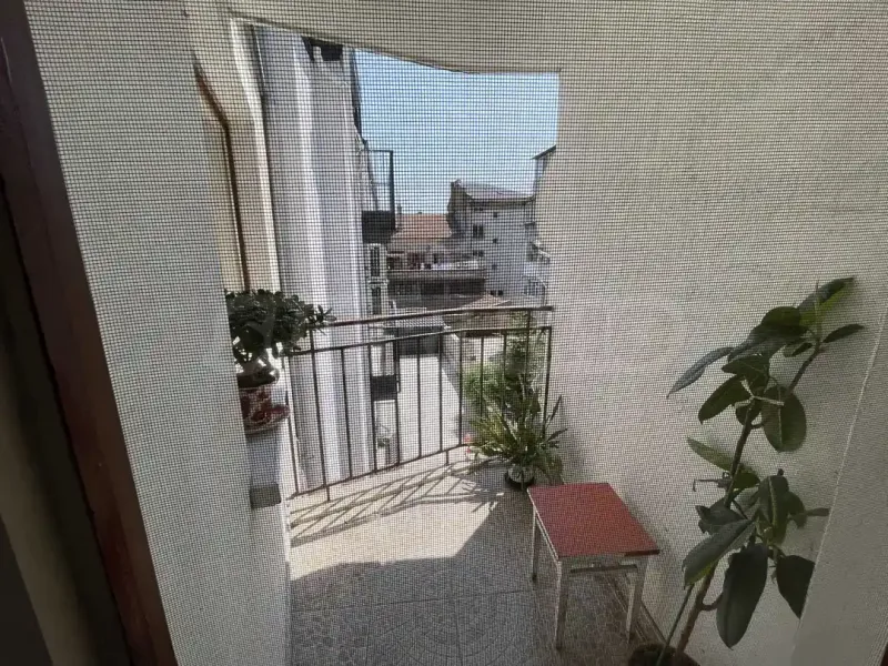 Spacious Varna Apartment with Garage & Terrace - Image 2