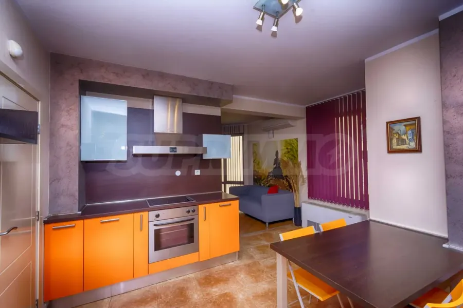 Spacious 3-Bedroom Apartment with River Views in Plovdiv - Image 2