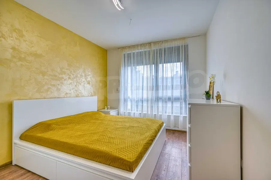 Stylish 2-Bedroom Apartment in Sofia's Heart - Image 1