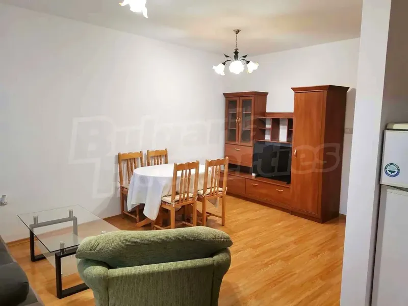Spacious, Fully Furnished 2-Bedroom Apartment in Plovdiv's Karshiyaka - Image 2