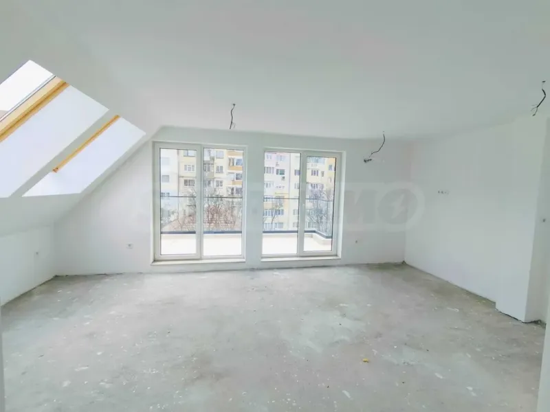 Spacious Levski Maisonette - Varna, Bulgaria, 117m2 - Image 3