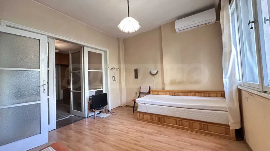 Fully Furnished Apartment, Centrally Located Plovdiv - Image 4