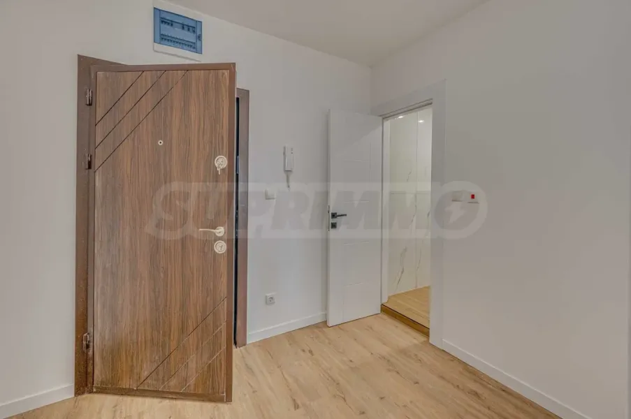 Stylish Sofia Apartment - Fully Furnished, Prime Location, 29m² - Image 1