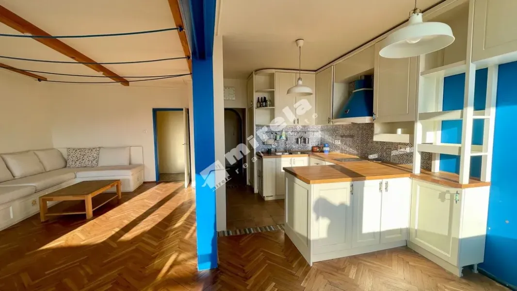 Spacious 3-Bedroom Apartment in Sofia's Loznevo District, Panoramic Views - Image 5