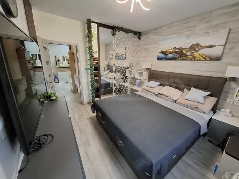 Stylish 3-Bedroom Apartment in Varna's "Briz" - Image 1