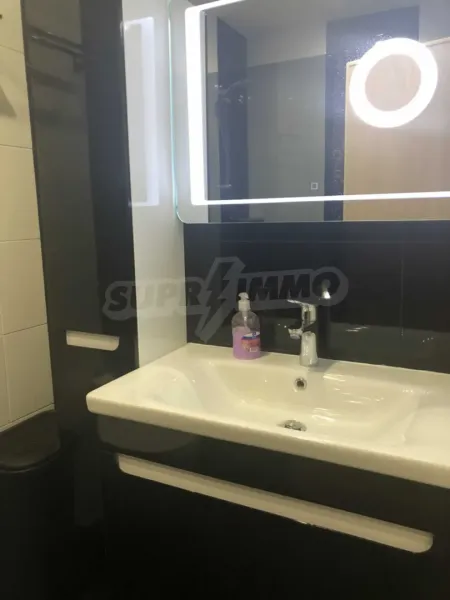 Stylish Sofia Apartment Near Metro - Fully Furnished - Image 5