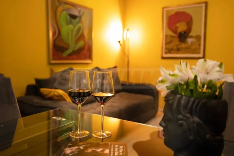 Stylish Sofia Apartment with Private Garden - Perfect Location - Image 2