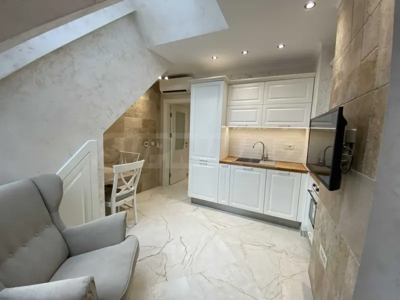 Stylish Fully Furnished Apartment in Varna's Heart - Rent Now - Image 3