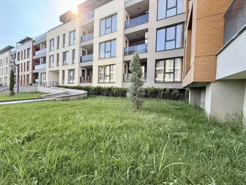 Panoramic Plovdiv Apartment with Mountain Views - Image 1