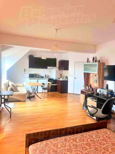 Bright, Fully Furnished Studio in Burgas - Vazrazhdane Area - Image 1